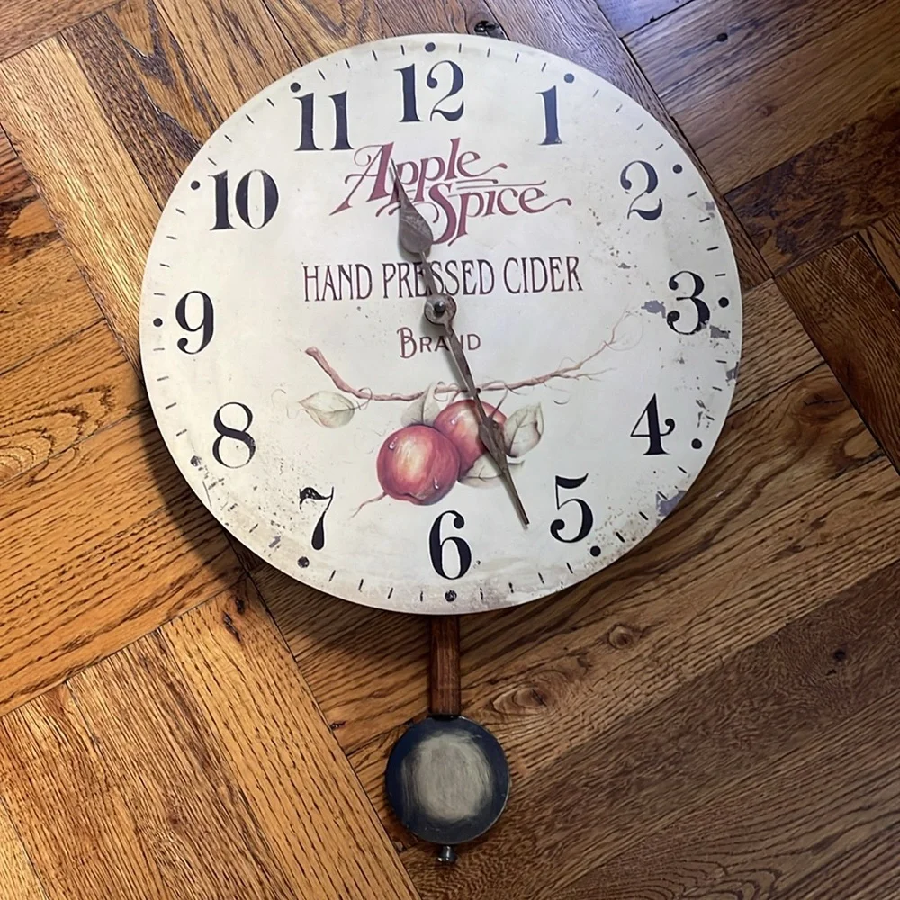 COUNTRY KITCHEN CLOCK